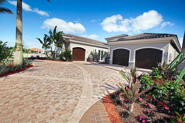 Best Concrete Paver Driveway  in Venice, IL